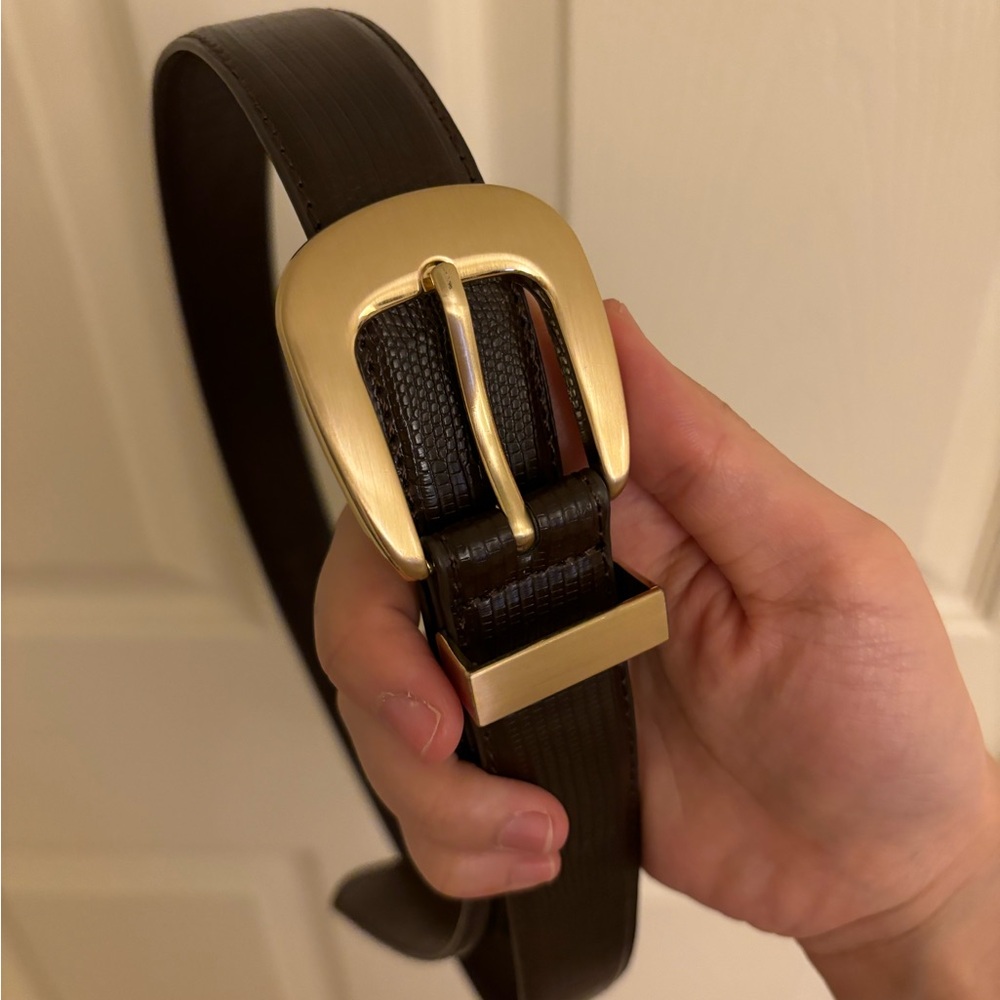 Mango brown alligator belt with gold buckle size M